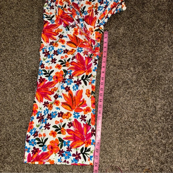 Joie floral Linen/Rayon blend pants size 2 - Picture 4 of 8